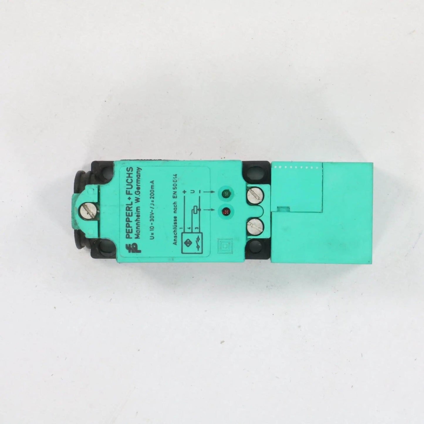 Pepperl & Fuchs U-10-30V-/J=200ma NJ30+ Inductive Sensor - Left Facing Contactor