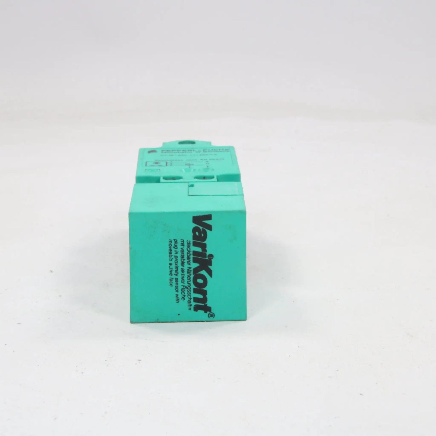 Pepperl & Fuchs U-10-30V-/J=200ma NJ30+ Inductive Sensor - Left Facing Contactor