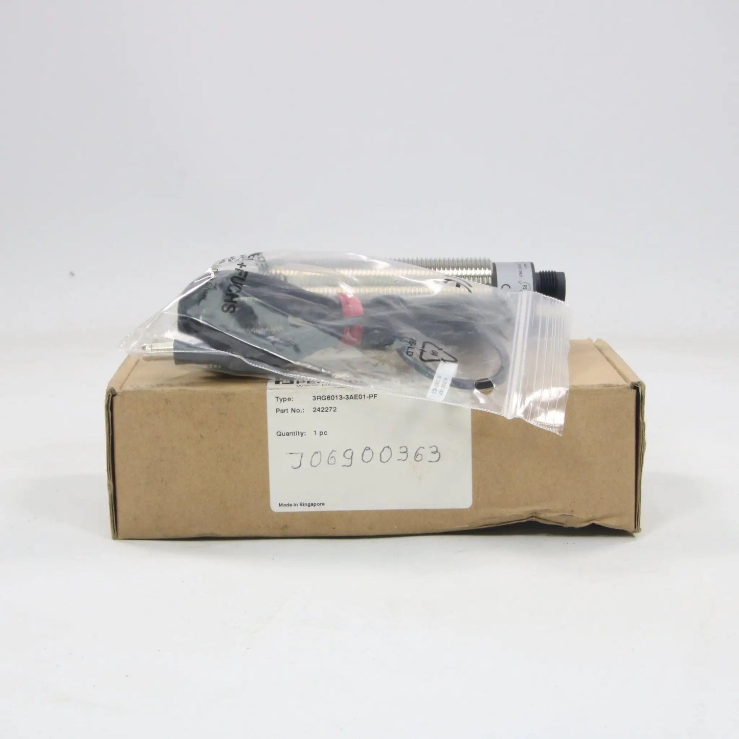 Pepperl + Fuchs Ultrasonic Sensor M30 3RG60133AE01PF