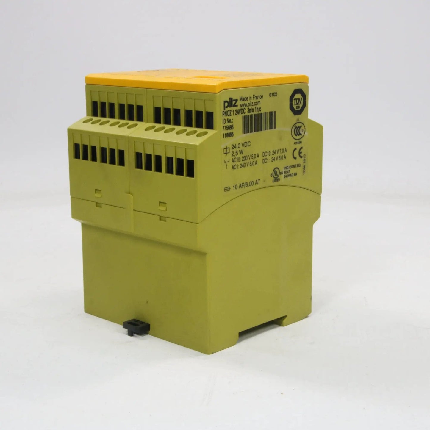 Pilz PINOZ 1 Safety Relay 775695