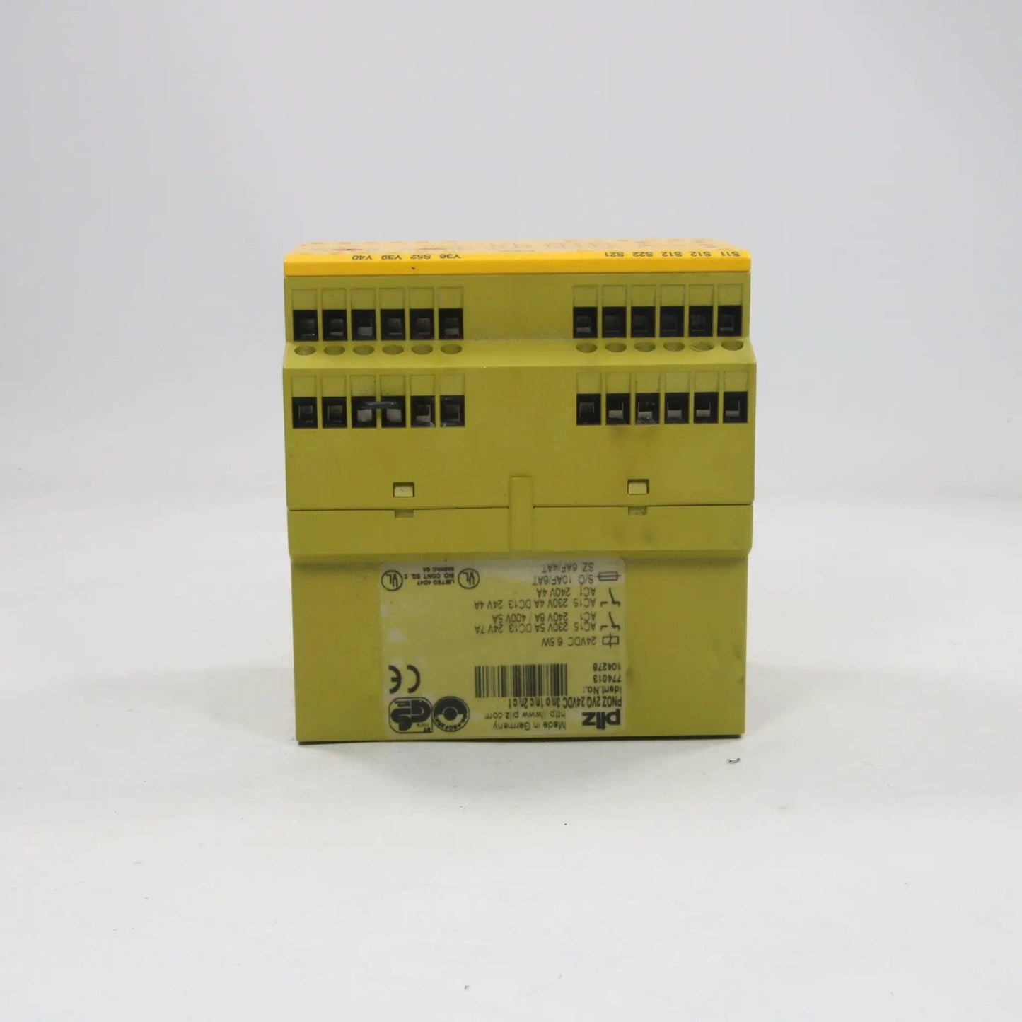 Pilz PNOZ 2VQ Safety Relay 774013