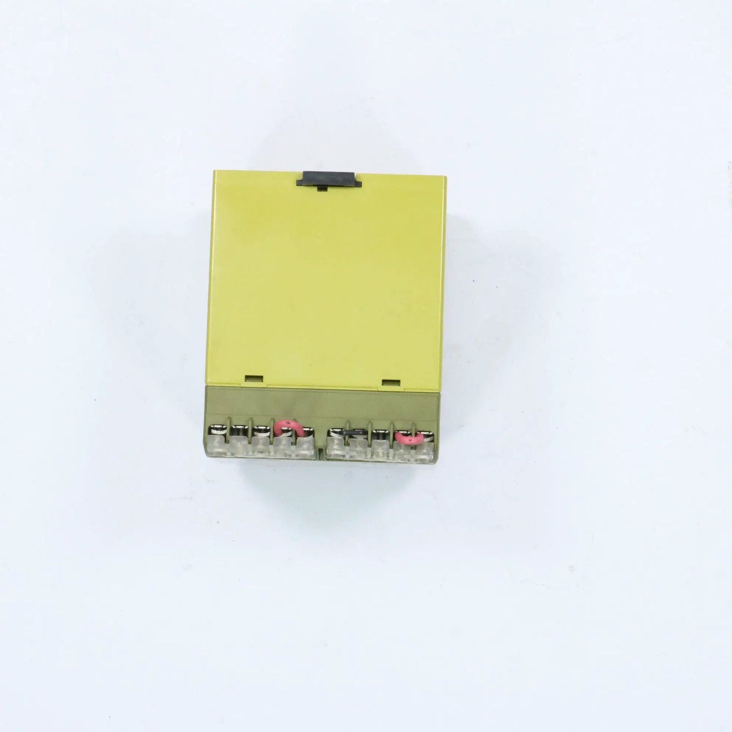 Pilz PNOZ 3A 474650 safety relay
