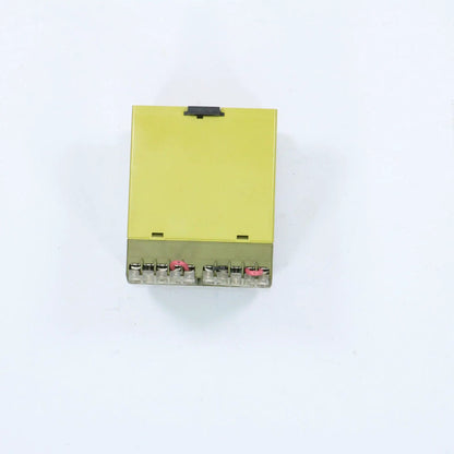 Pilz PNOZ 3A 474650 safety relay