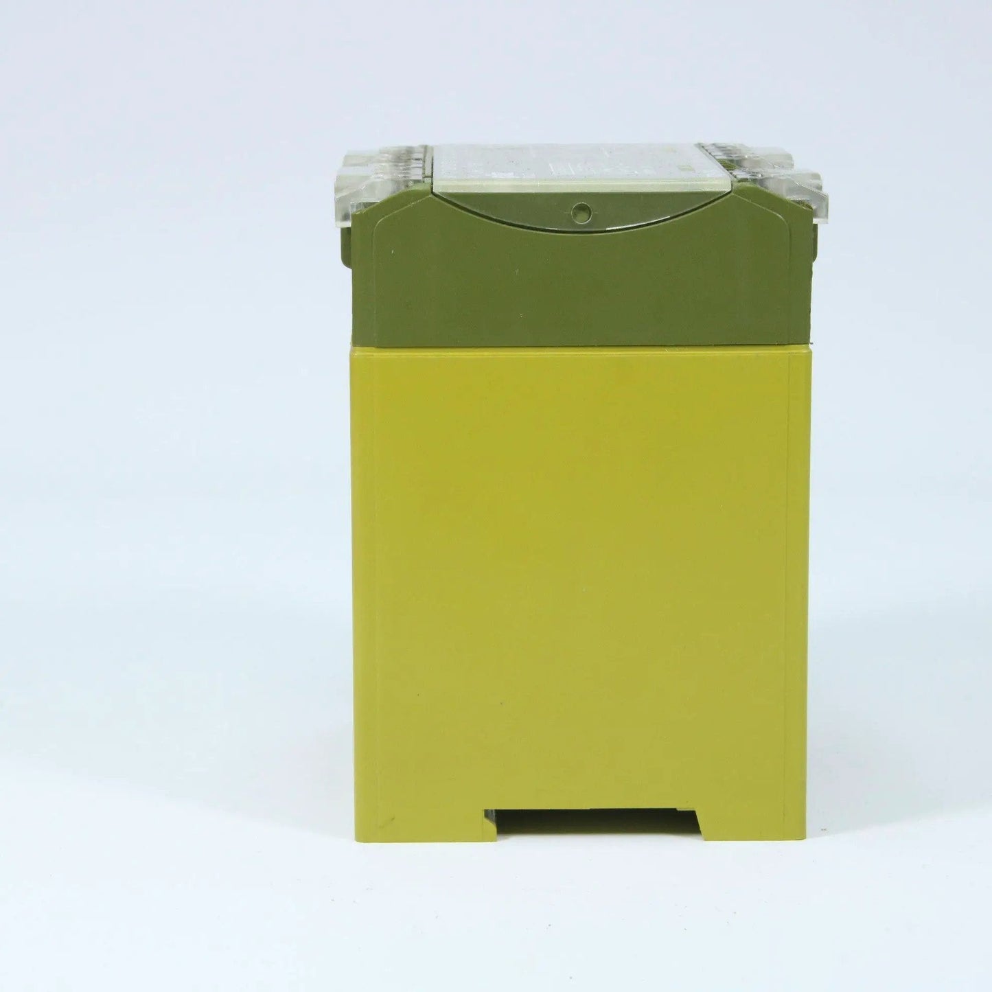 Pilz PNOZ 3S 474695 safety relay