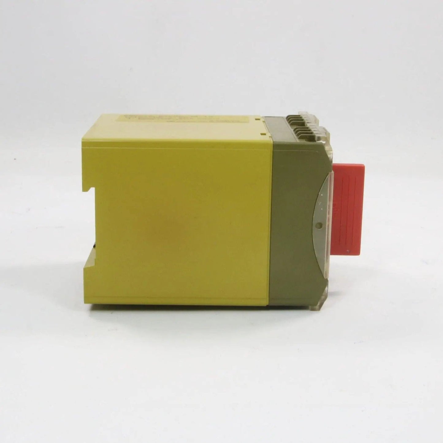 Pilz PNOZ 6 Safety Relay