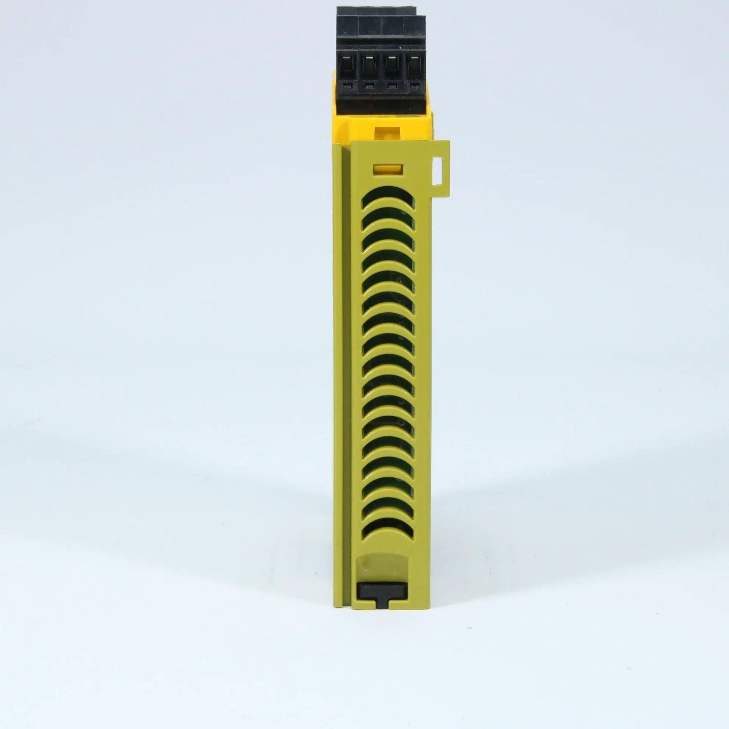 Pilz PNOZ Mo4p Safety Relay Module 773536