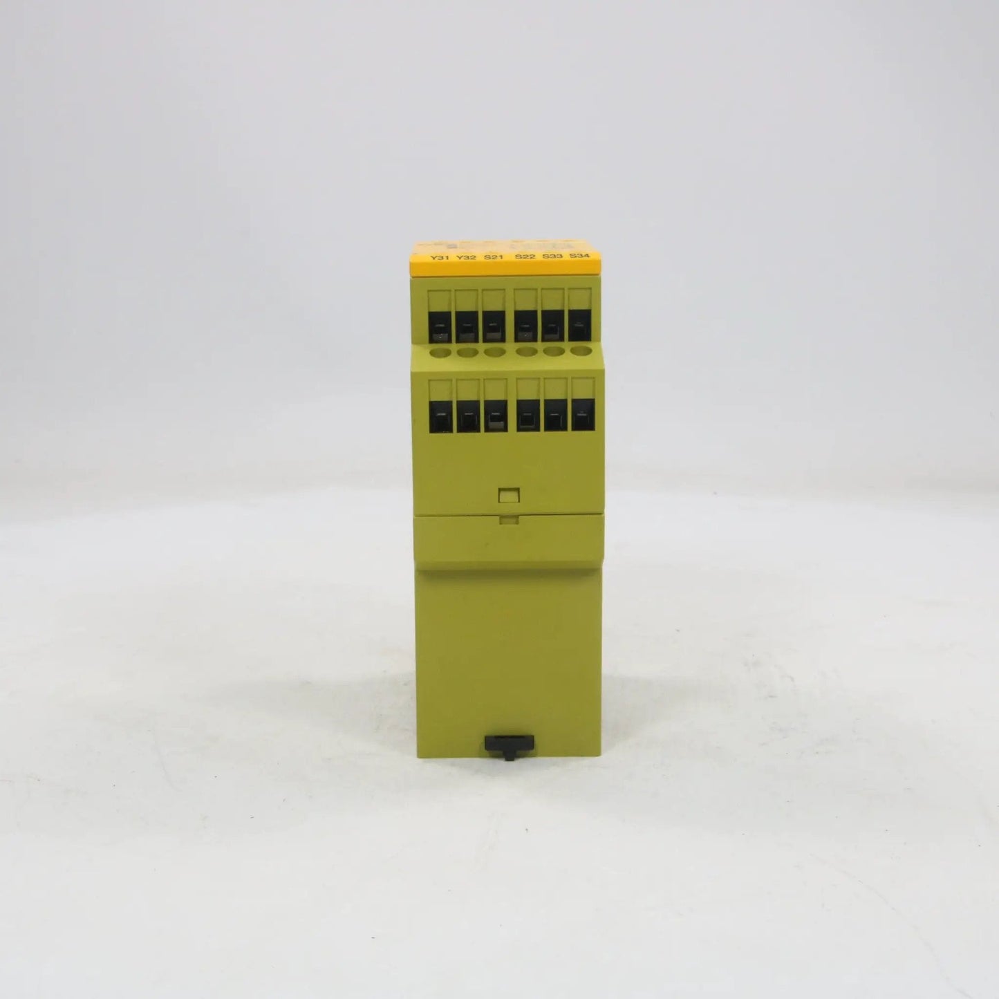Pilz PNOZ X3 774310 Safety Relay