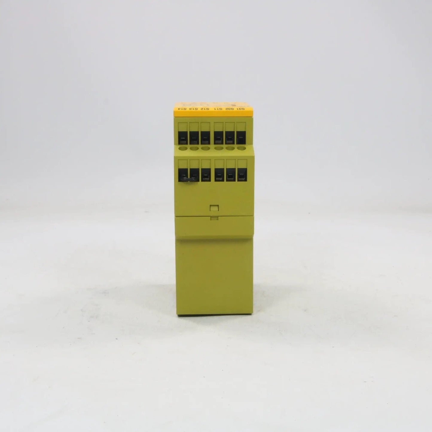 Pilz PNOZ X3 774310 Safety Relay