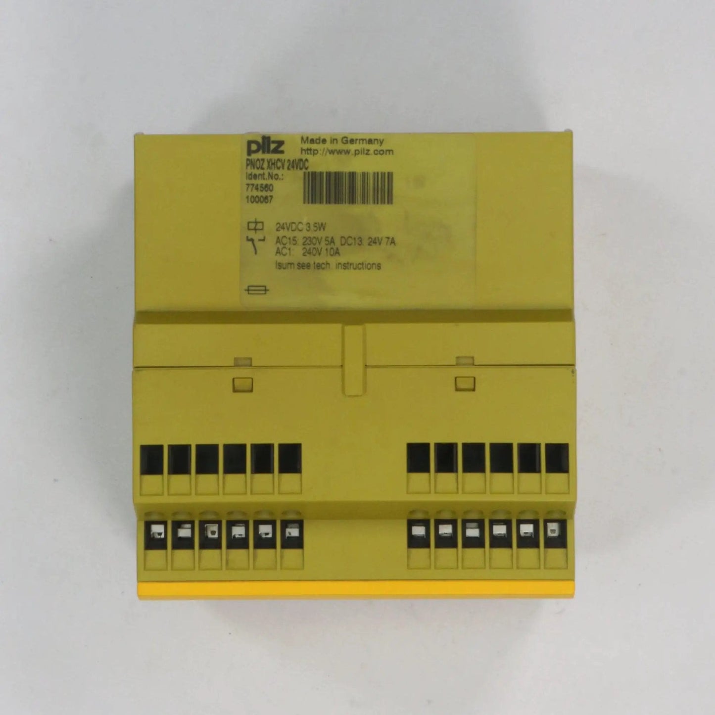 Pilz PNOZ XHCV 774560 Safety Relay