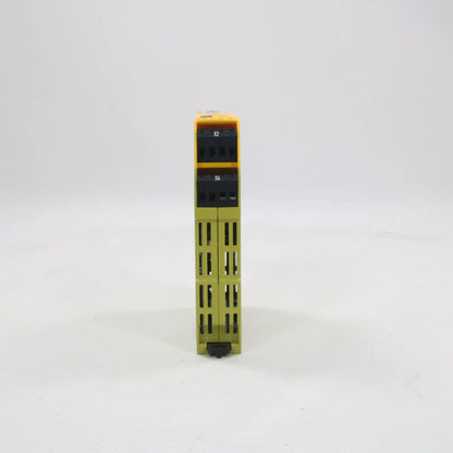 Pilz PNOZ m EF 8D14D0 Digital Input/Output Module