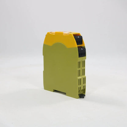 Pilz PNOZ m EF 8D14D0 Digital Input/Output Module
