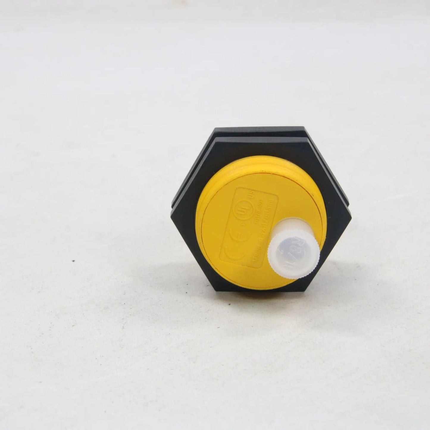 Pilz PSEN 2.2p-20 Magnetic Safety Switch