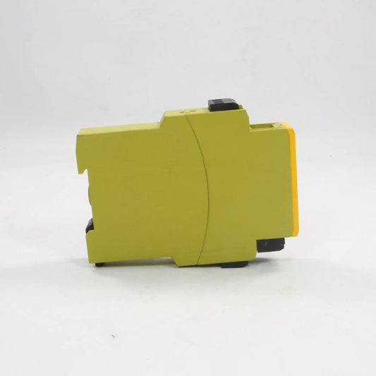 Pilz PZE X4P Safety Relay 777585