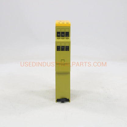 Pilz PZE X4V 774583 Safety Relay - New
