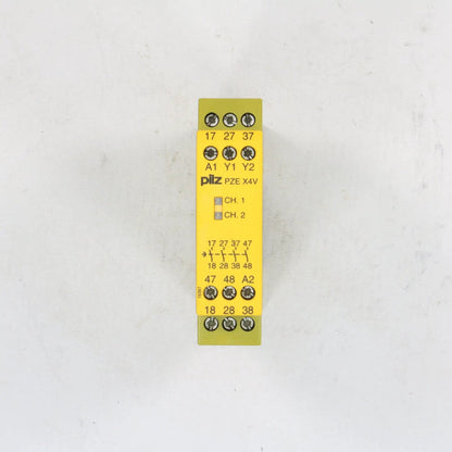 Pilz PZE X4V 774583 Safety Relay