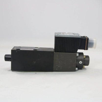 Rexroth Directional Valve MNR: R900972193