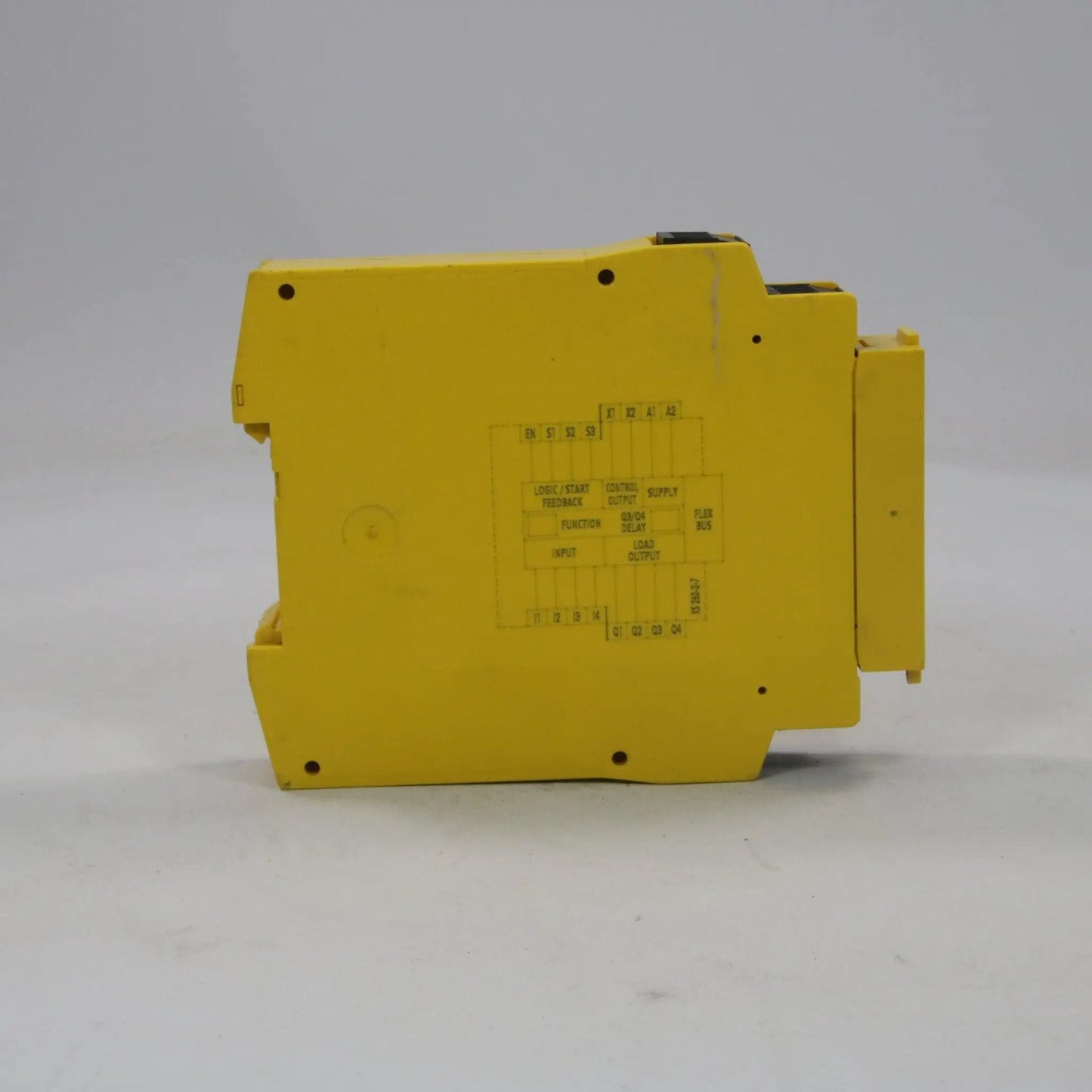 SICK UE 410-MU3T5 Safety Relay