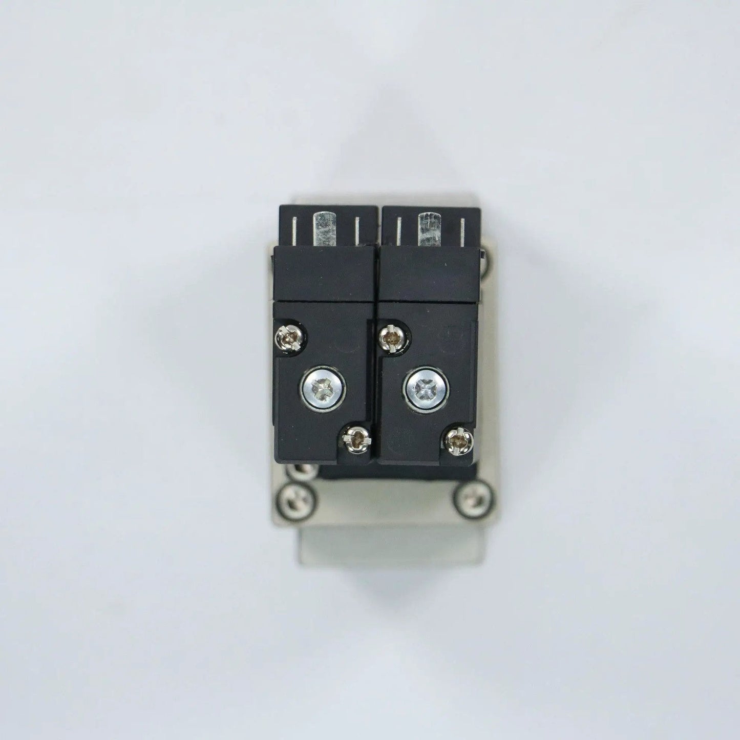 SMC 3 POSITION Valve VEX3321-03F5DZ