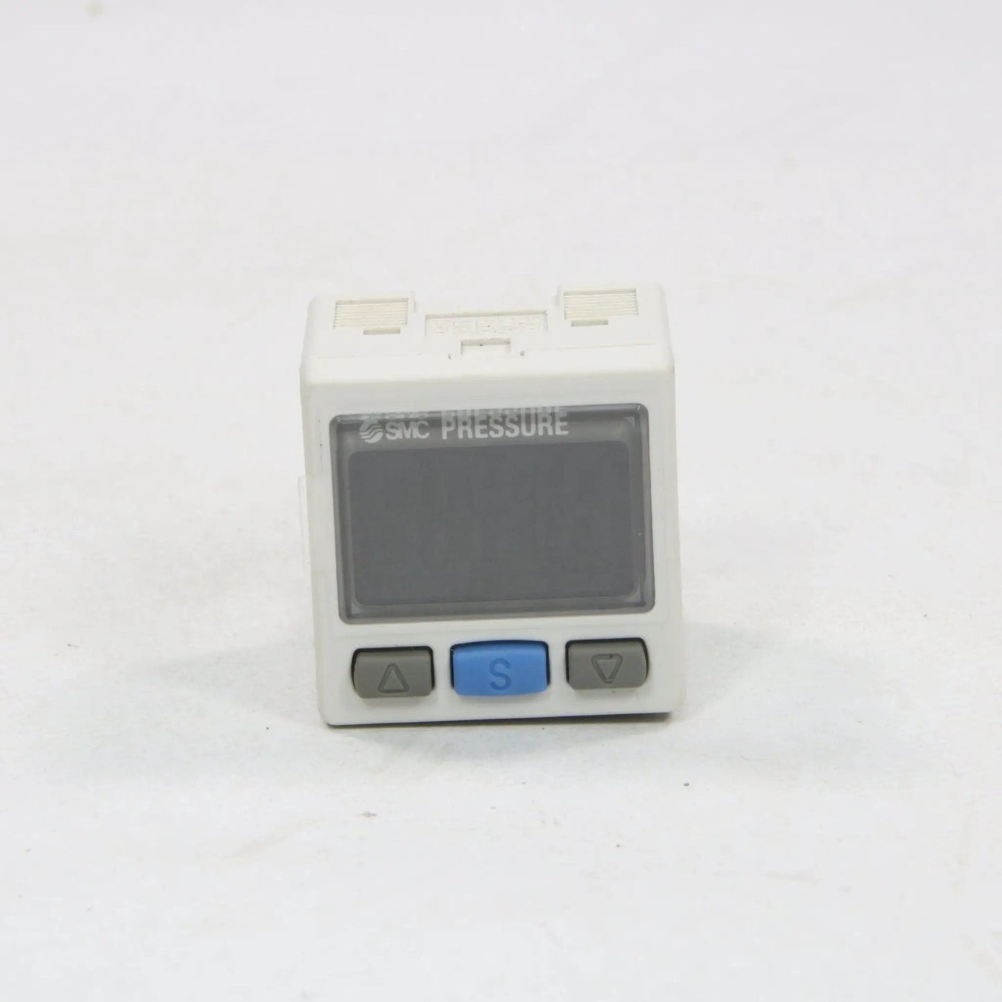 SMC ISE30A-01-P Digital Pressure Switch