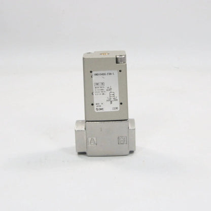 SMC VND104DS F8A L 2 Way Valve