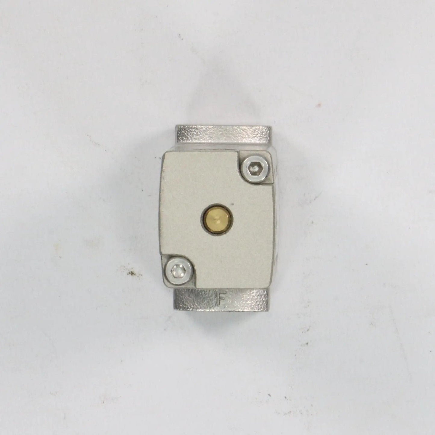 SMC VND104DS F8A L 2 Way Valve