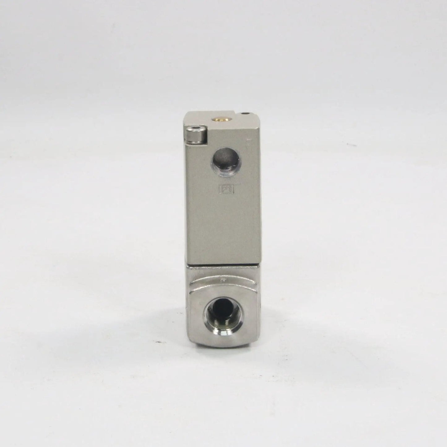 SMC VND104DS F8A L 2 Way Valve