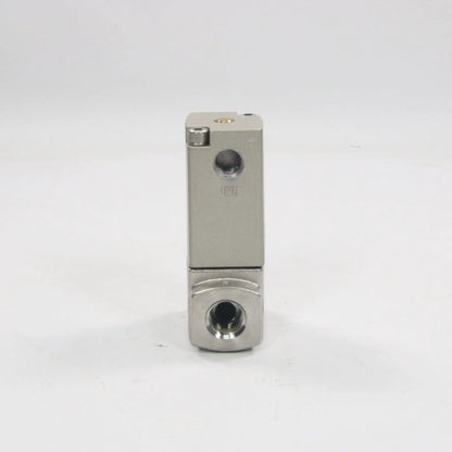 SMC VND104DS F8A L 2 Way Valve