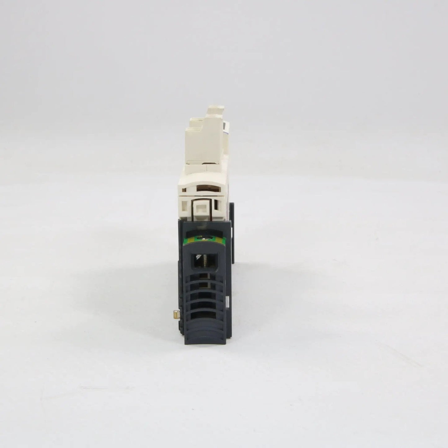 Schneider Electric Advantys STBPDT3100 Standard Power Distribution Module