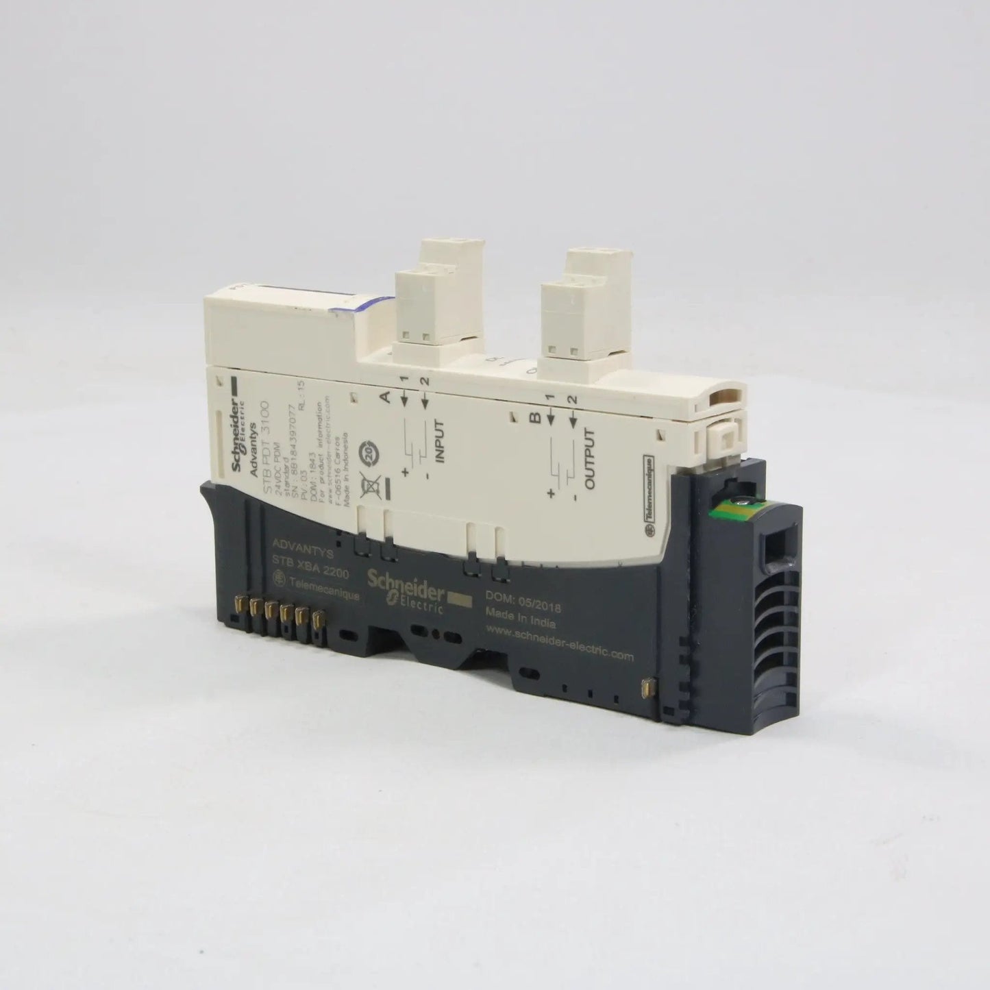 Schneider Electric Advantys STBPDT3100 Standard Power Distribution Module