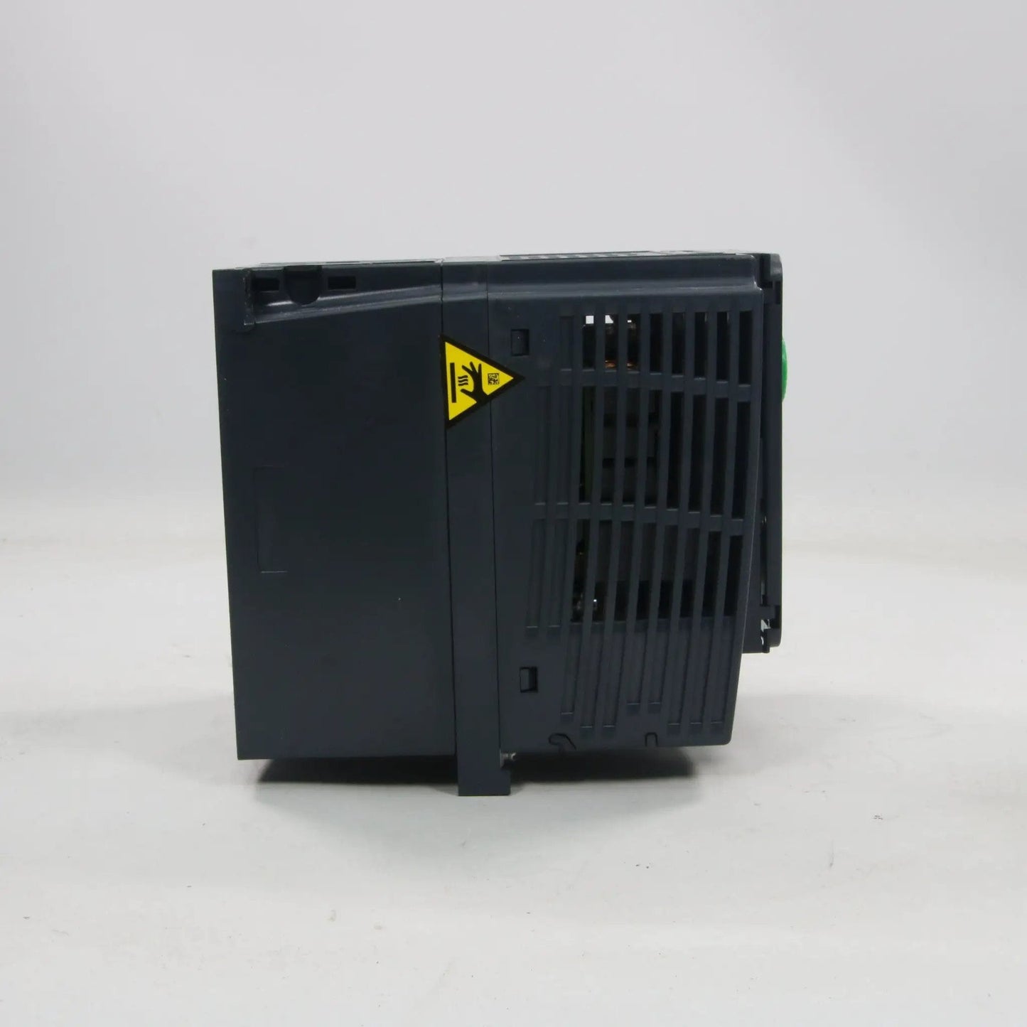 Schneider Electric Altivar 320 Variable Speed Drive