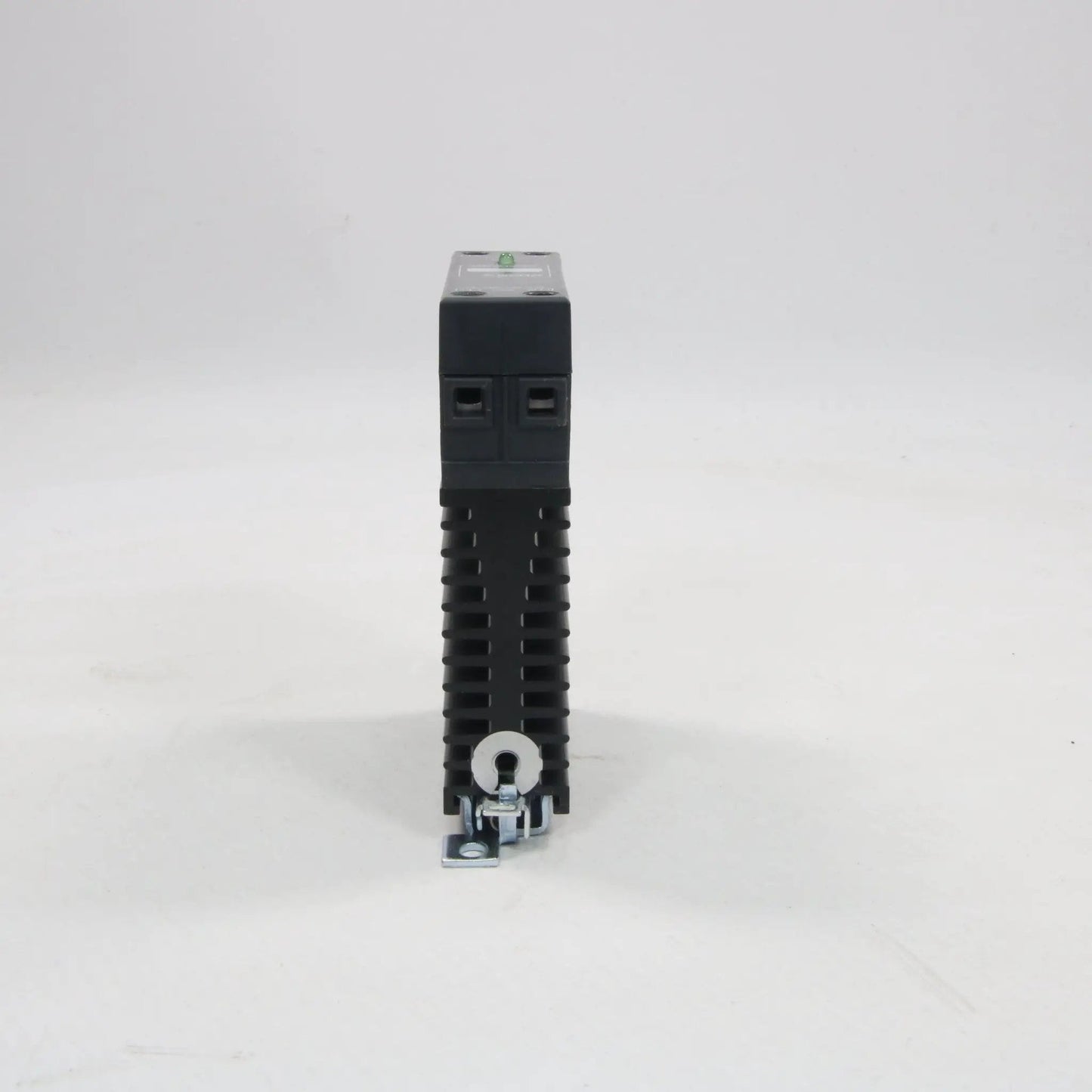 Schneider Electric SSM1A120BD Solid State Relay