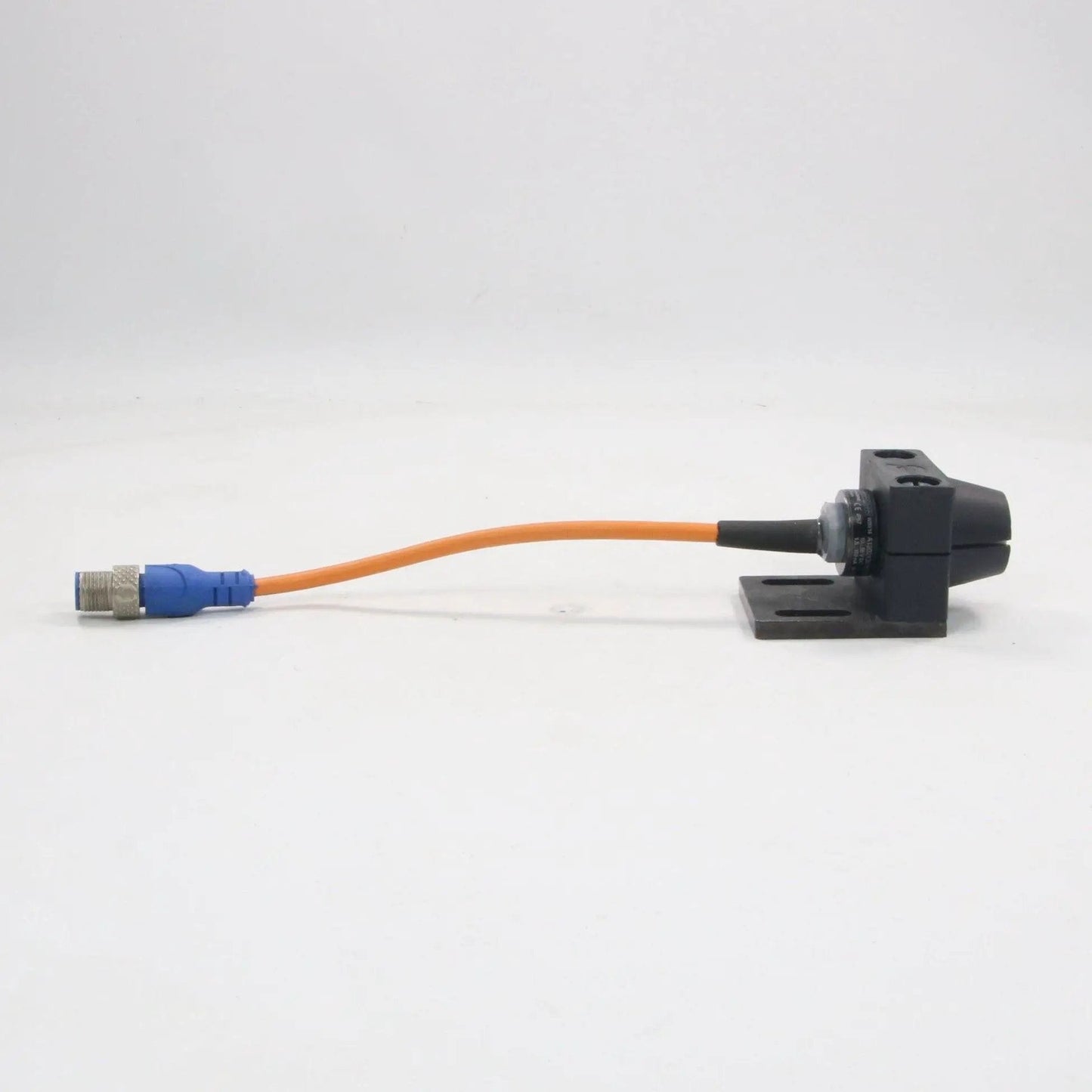 Senstronic A120212L181011K Inductive Sensor