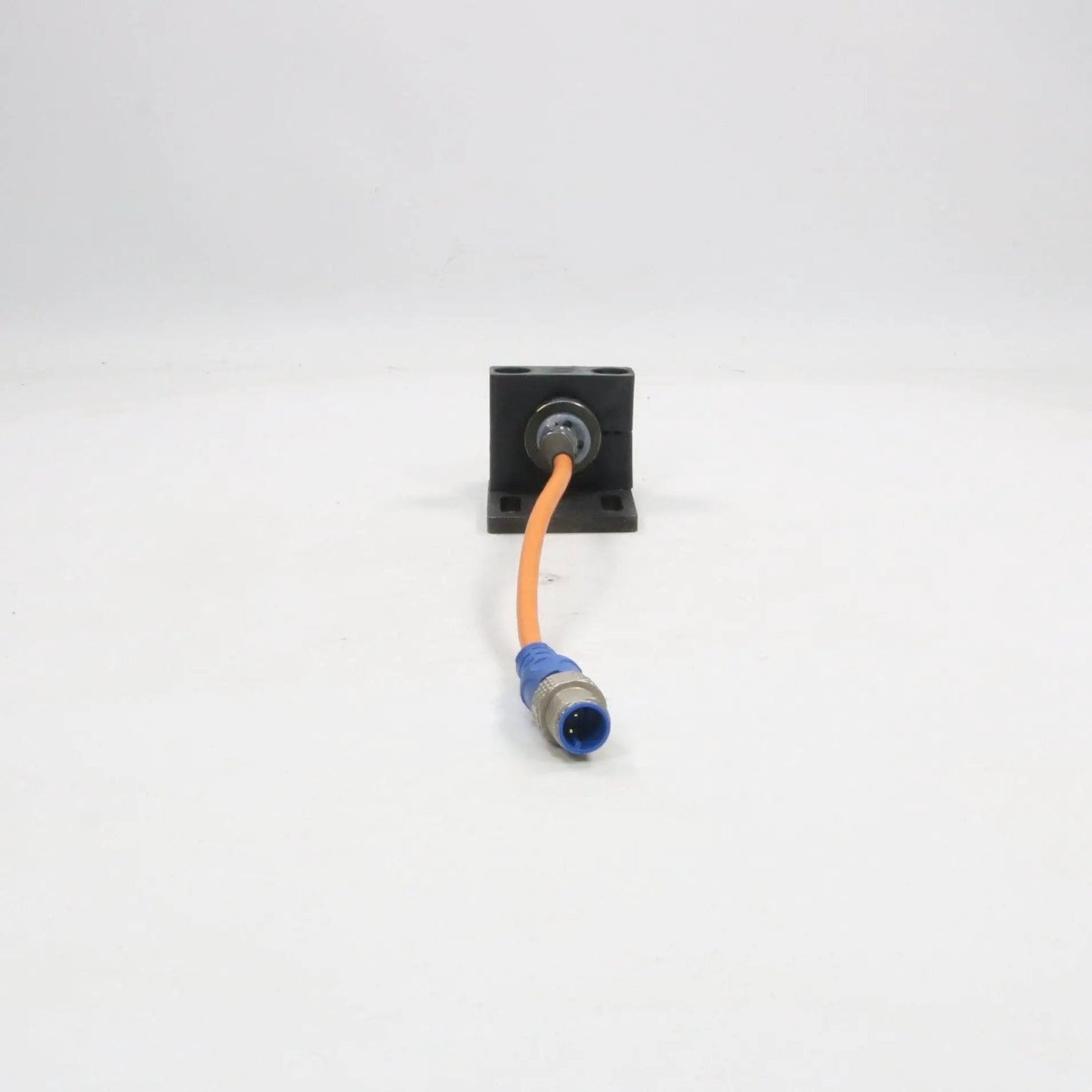 Senstronic A120212L181011K Inductive Sensor