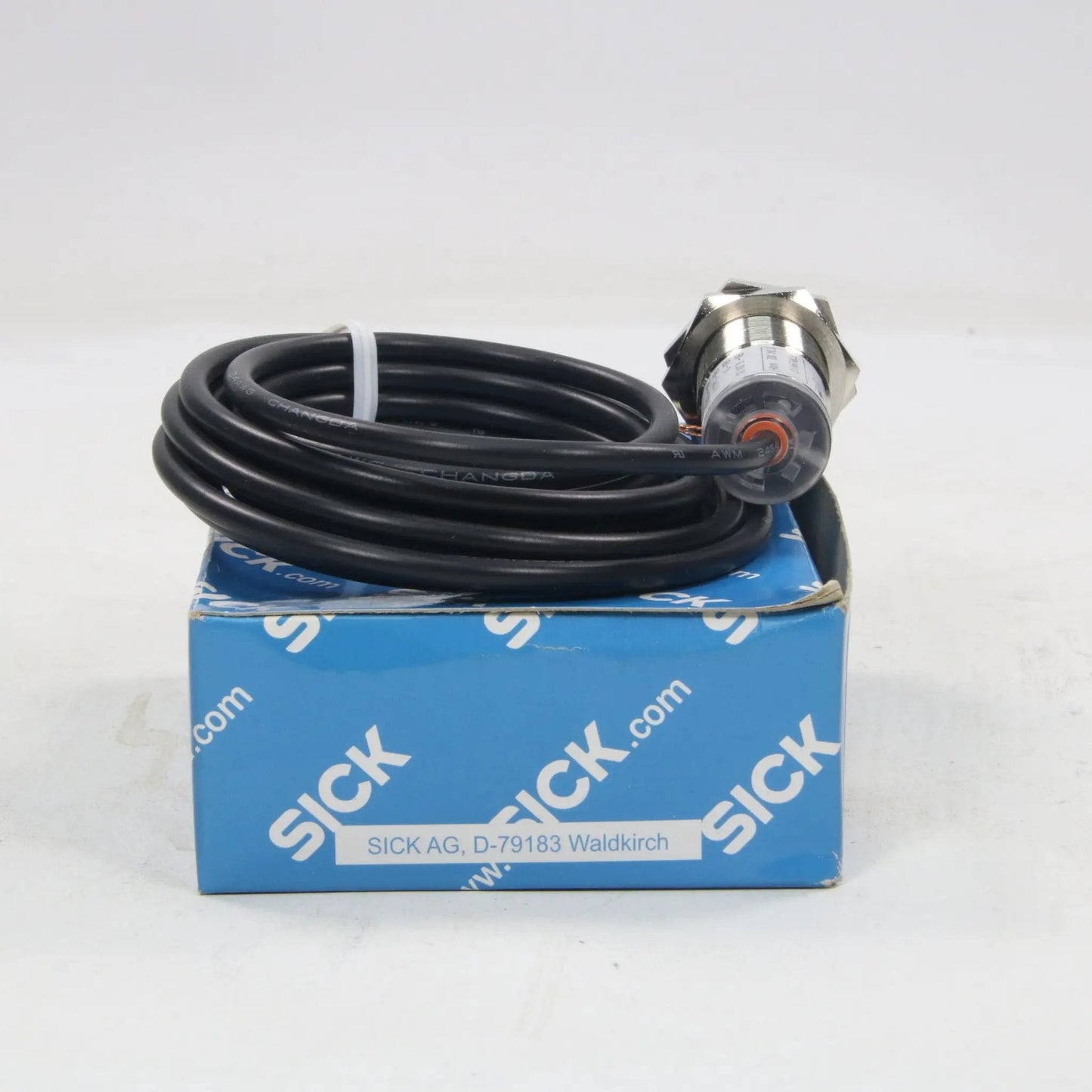 Sick VTF180-2P41112 Cylindrical Photoelectric Sensor