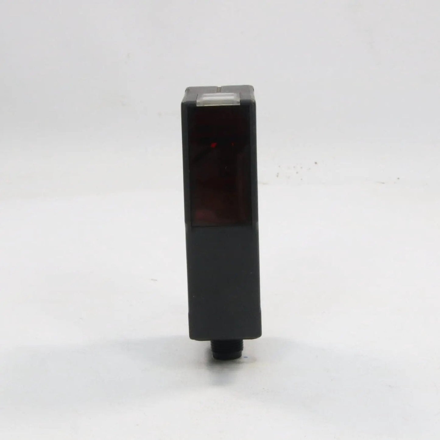 Sick WL27 2F430 Photoelectric Retro Reflective Sensor