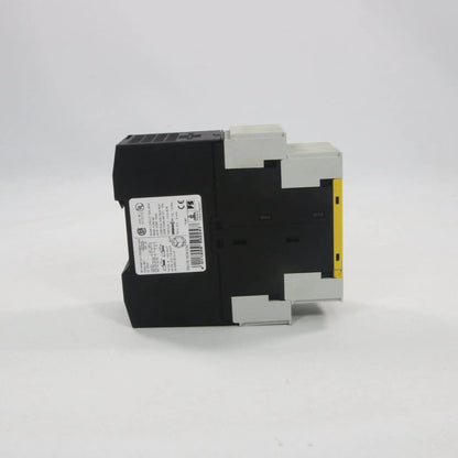 Siemens 3RK1105 1BE04 2CAO Safety Monitor