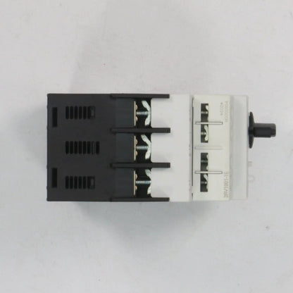 Siemens 3RV1021 4AA10 Circuit Breaker