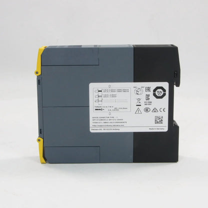 Siemens 3SK1211 1BB40 Safety Relay