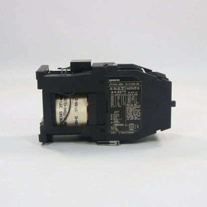 Siemens 3TF40 22 4BB4 Contactor