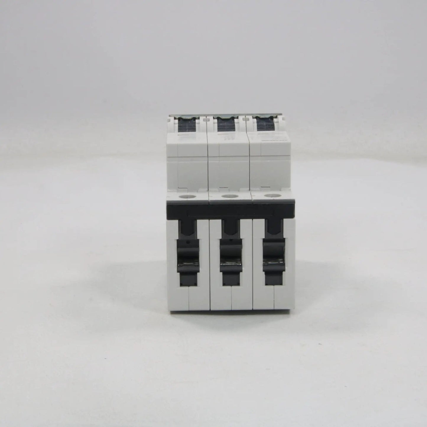 Siemens 5SY4 320-7 Circuit Breaker