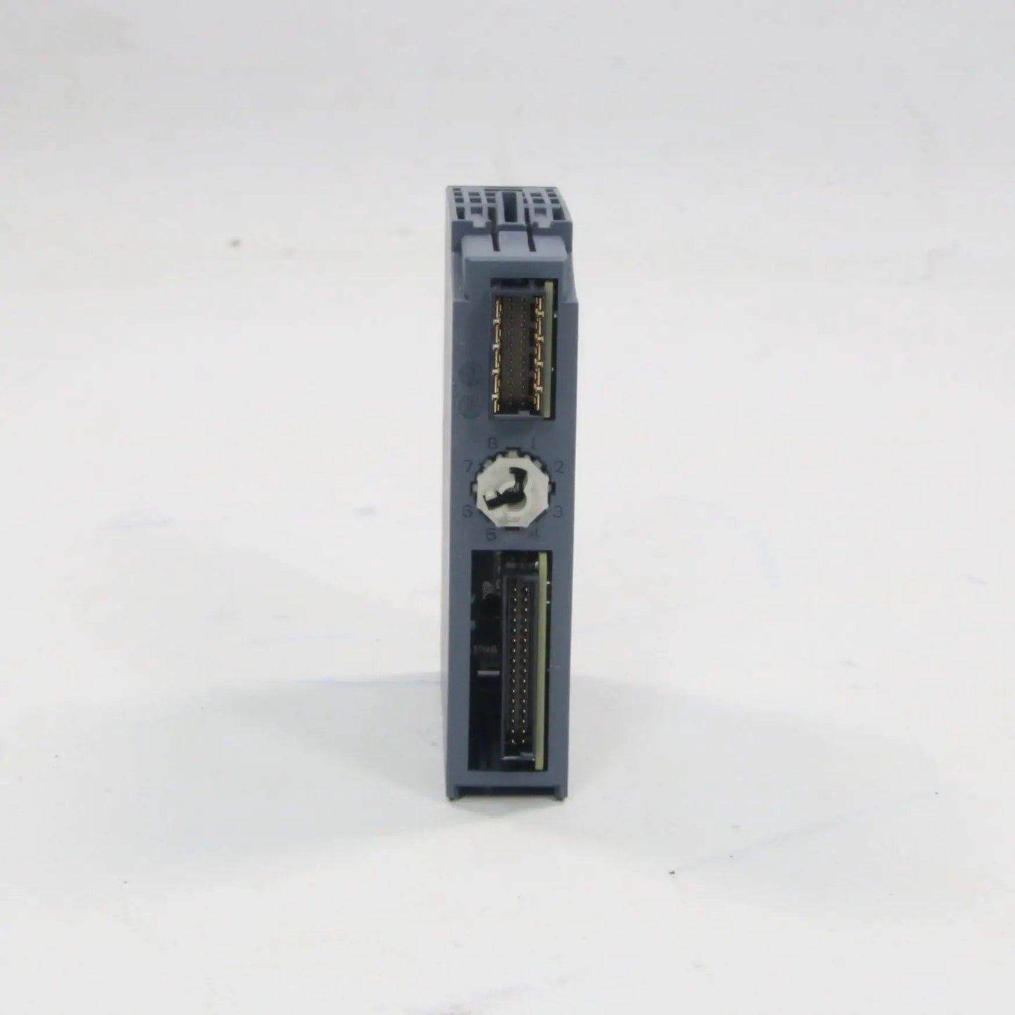 Siemens 6ES7 132 6BH01 0BA0 Digital Output Module