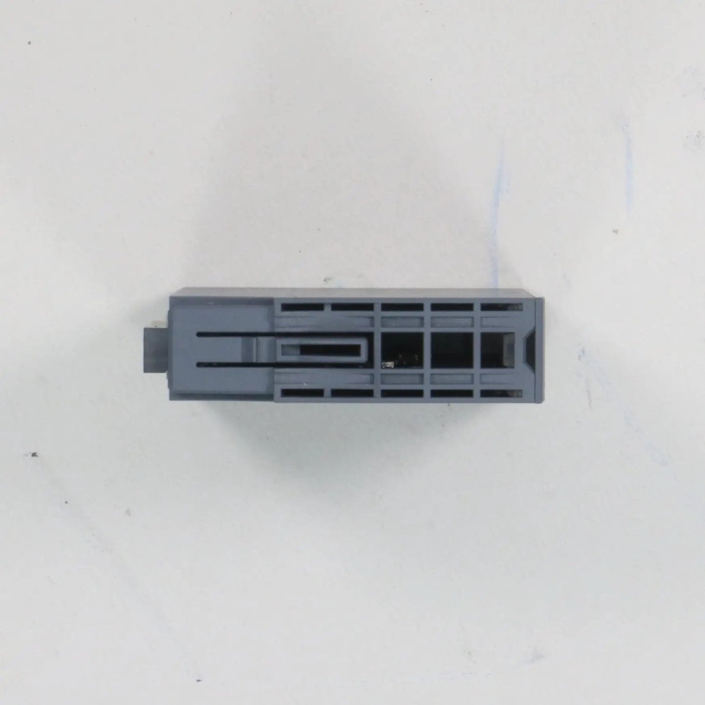 Siemens 6ES7 132 6BH01 0BA0 Digital Output Module