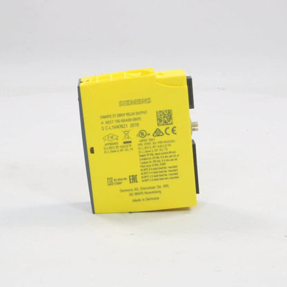 Siemens 6ES7 136 6RA00 0BF0 Relay Output Module