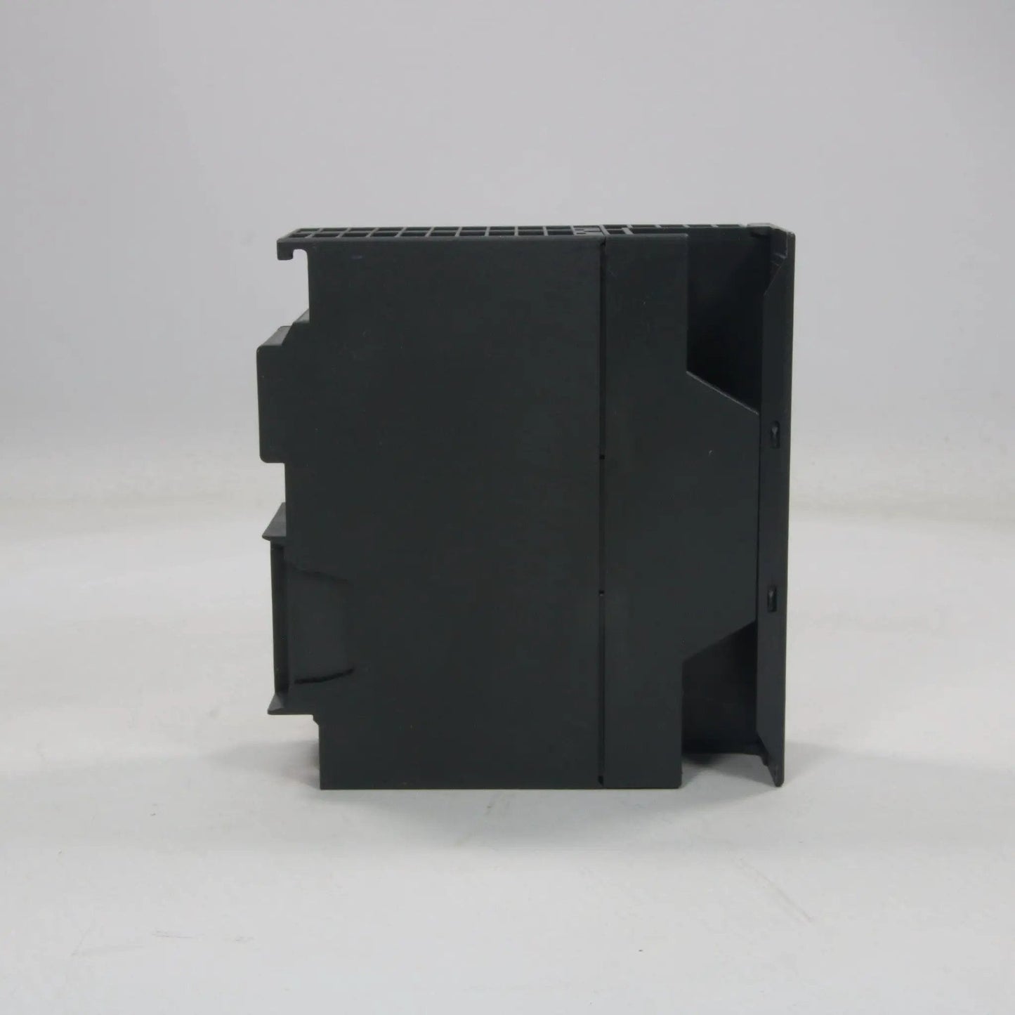 Siemens 6ES7 332-5HB01-0AB0 Analog Output Module SM332
