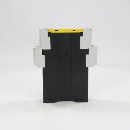 Siemens Sirius 3TK2821 1CB30 Safety Relay