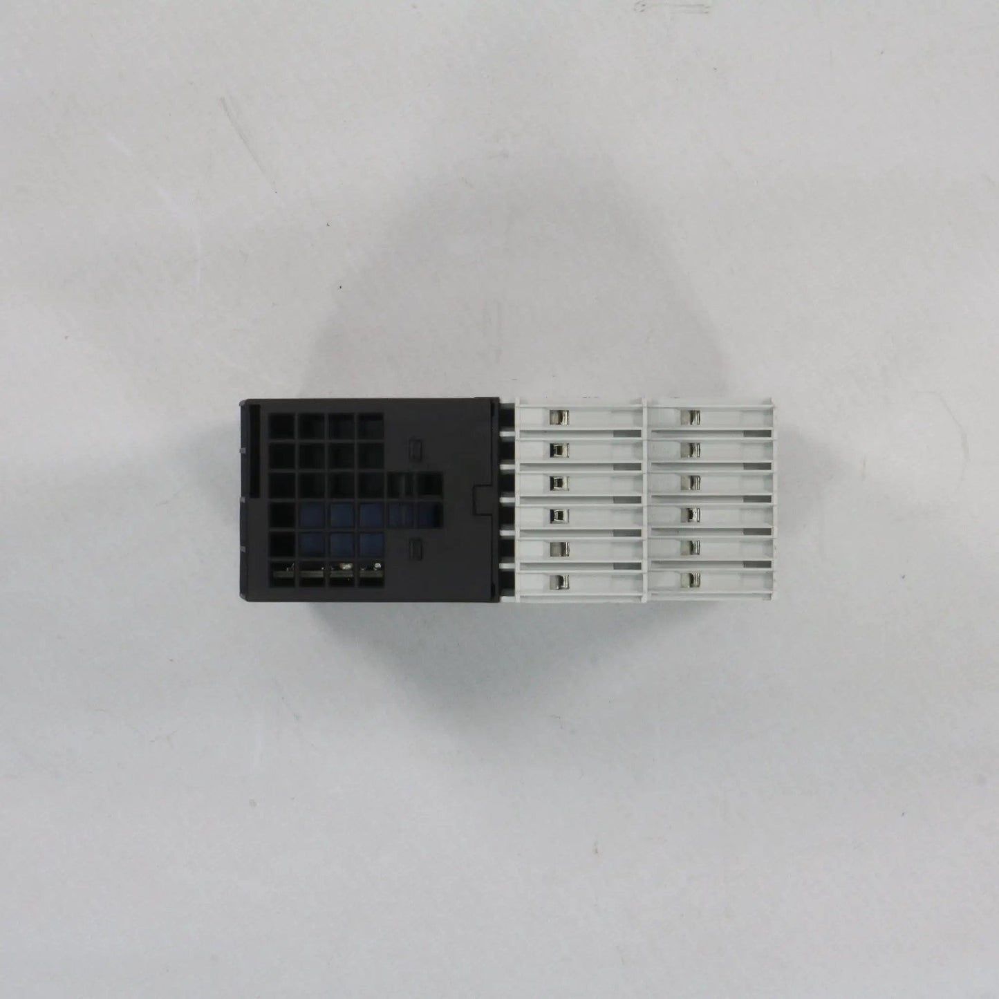 Siemens Sirius 3TK2825 1BB40 Safety Relay