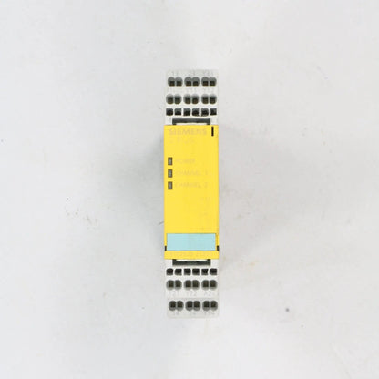 Siemens Sirius Safety Relay 3TK2823-2CB30