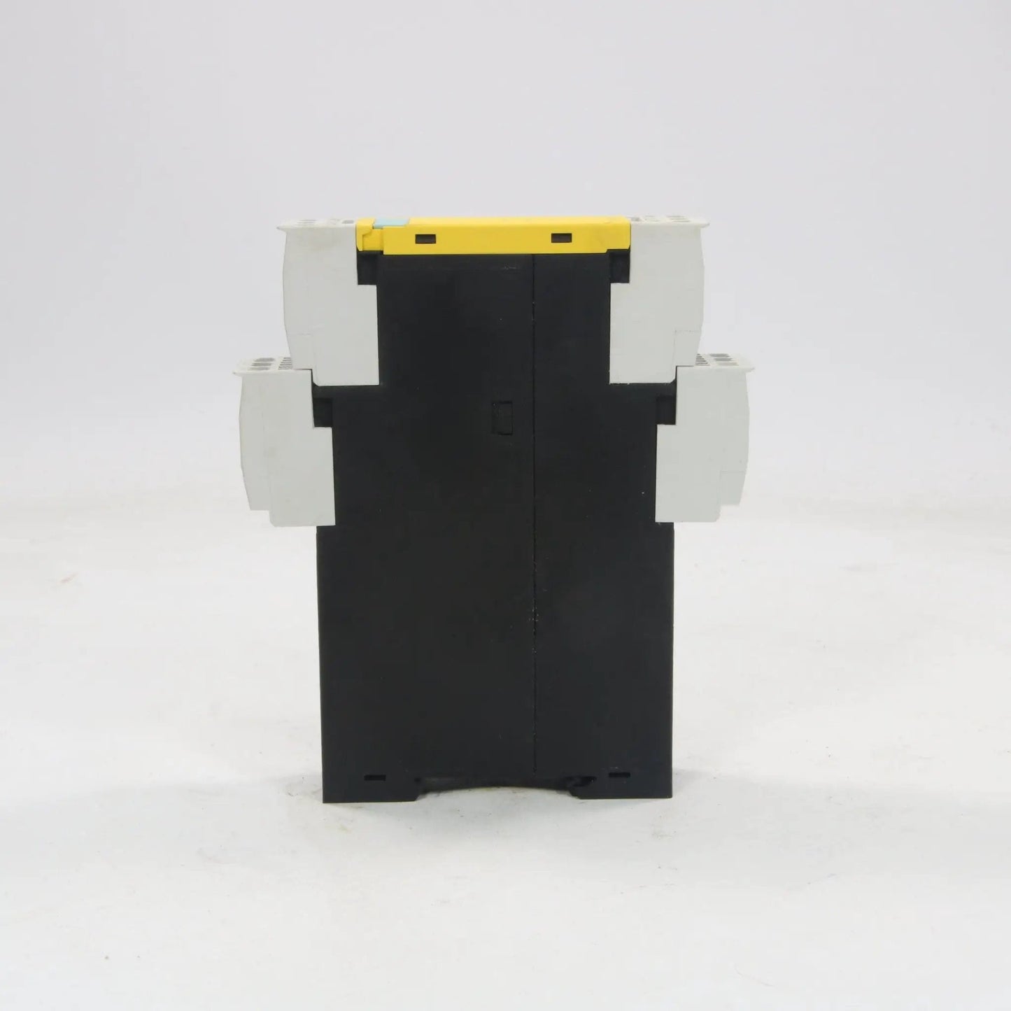 Siemens Sirius Safety Relay 3TK2823-2CB30