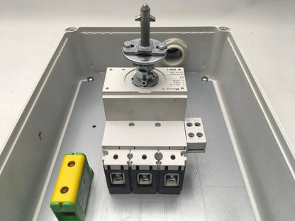 Skandinaviska Solenoid AB/Moeller NZM1Circuit Breaker