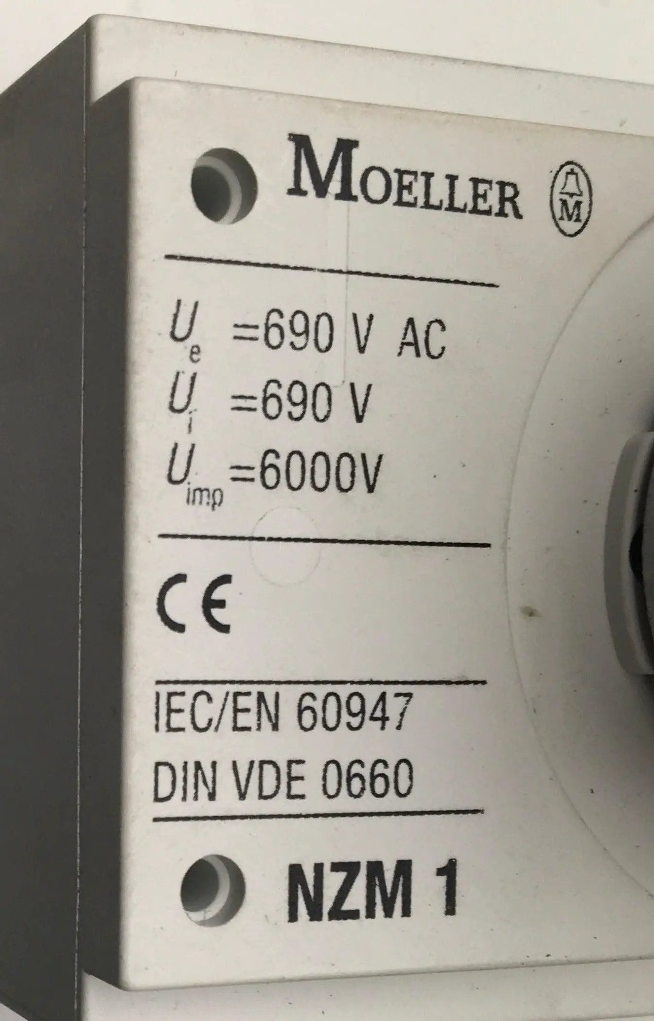 Skandinaviska Solenoid AB/Moeller NZM1Circuit Breaker